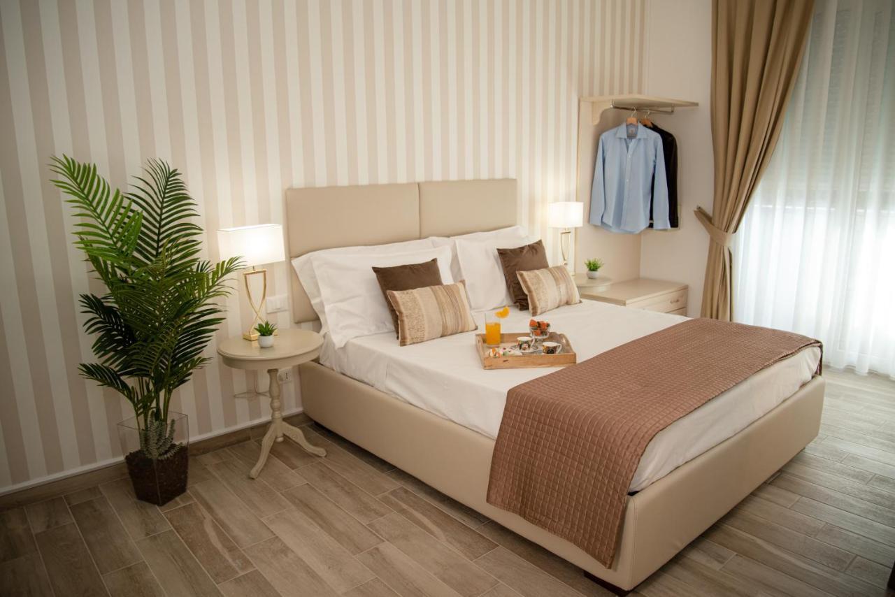 Porta Aragonese Luxury Rooms Palermo Exterior foto