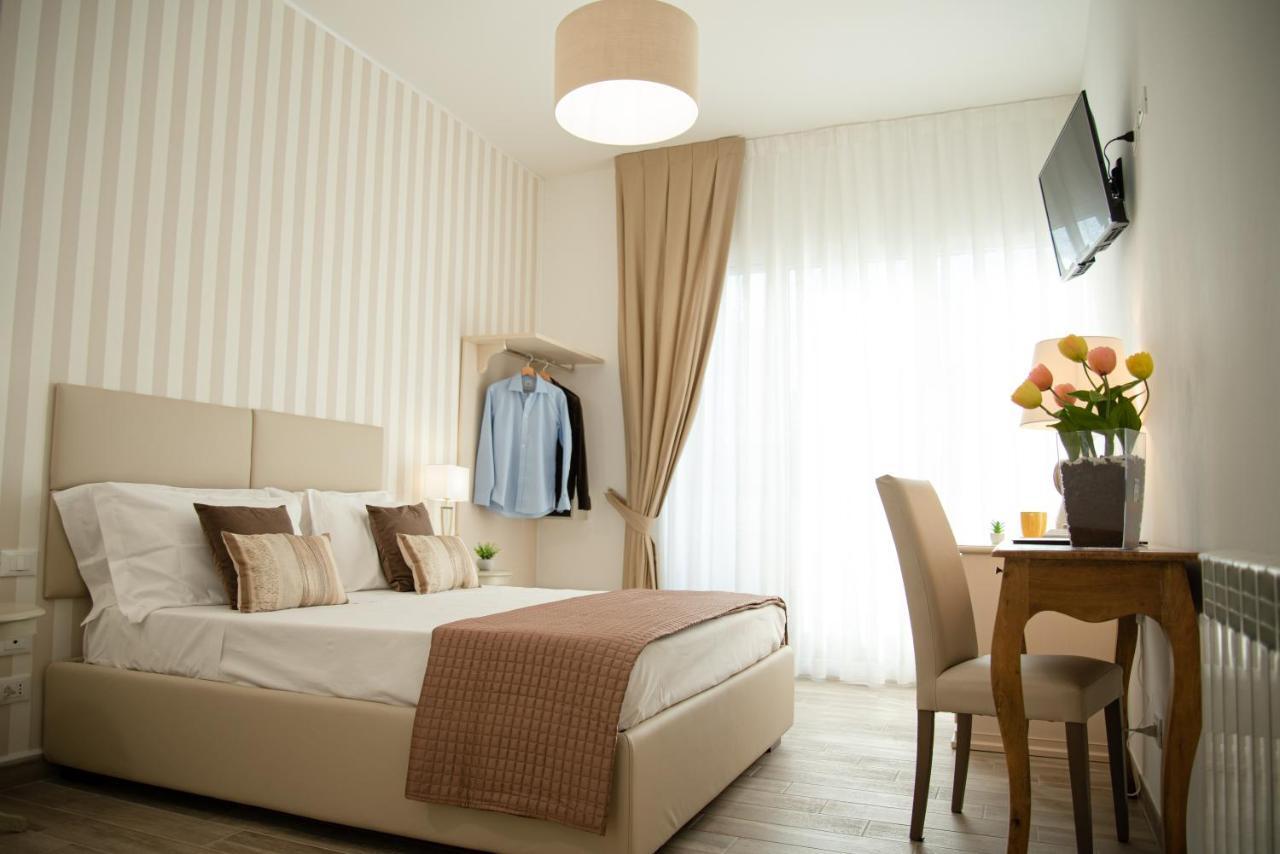 Porta Aragonese Luxury Rooms Palermo Exterior foto