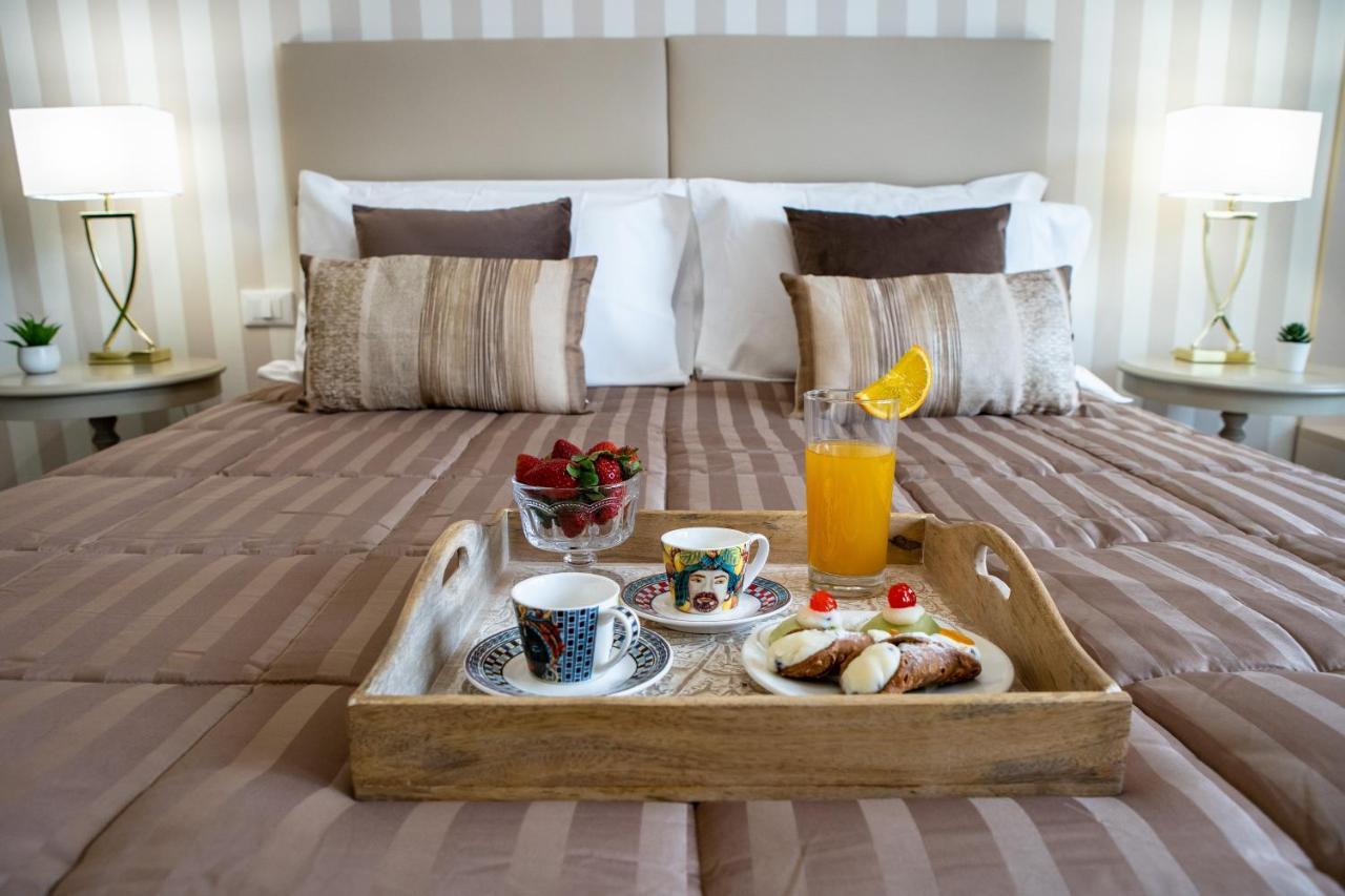 Porta Aragonese Luxury Rooms Palermo Exterior foto